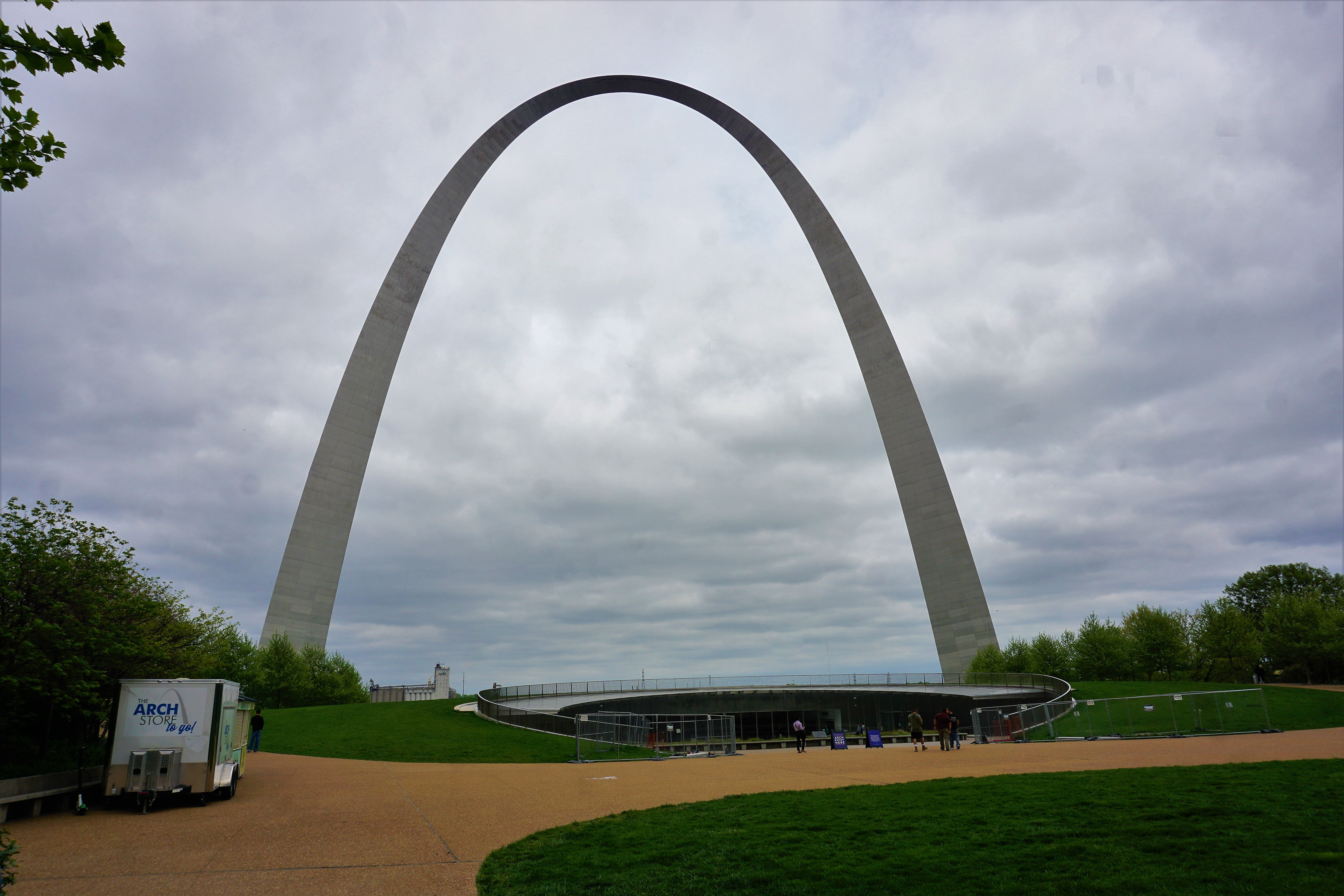 DON'T MISS SAINT LOUIS! – Aimless Wanderings
